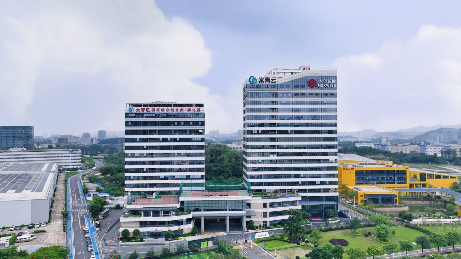 1720072812241 710公海寰宇大厦(晴天)